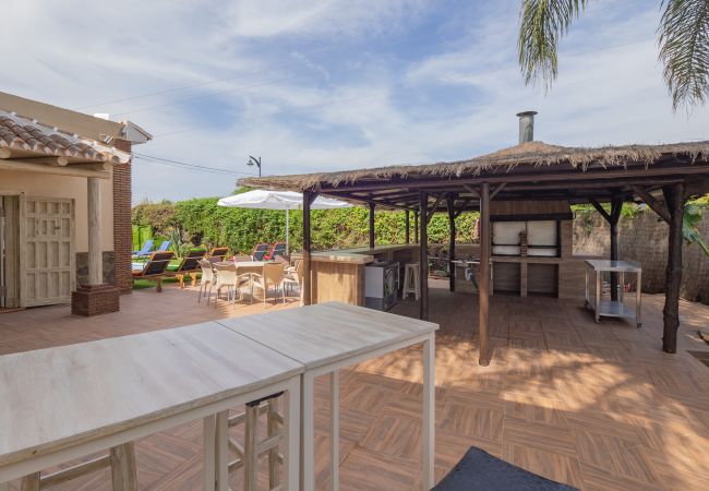 Casa rural en Alhaurín el Grande - Cubo's Casa El Candil 6 PAX