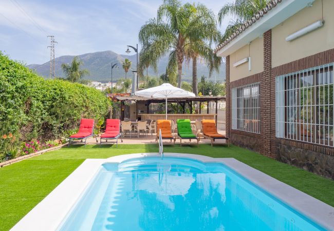 Casa rural en Alhaurín el Grande - Cubo's Casa El Candil 6 PAX