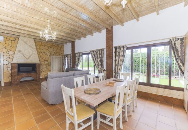 Casa rural en Alhaurín el Grande - Cubo's Casa El Candil 8 PAX