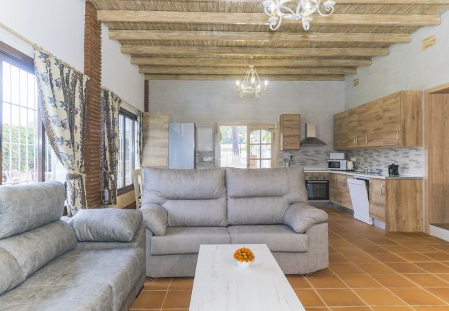 Casa rural en Alhaurín el Grande - Cubo's Casa El Candil 8 PAX