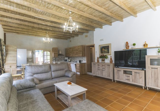 Casa rural en Alhaurín el Grande - Cubo's Casa El Candil 8 PAX