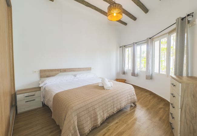 Casa rural en Alhaurín el Grande - Cubo's Casa El Candil 8 PAX