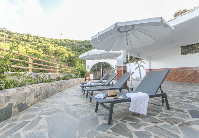 Casa rural en Nerja - .Villa Marimel Con Piscina Privada