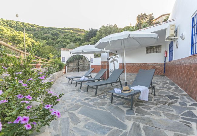 Casa rural en Nerja - .Villa Marimel Con Piscina Privada
