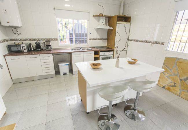 Casa rural en Nerja - .Villa Marimel Con Piscina Privada