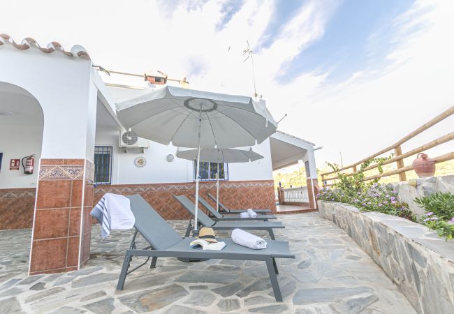 Casa rural en Nerja - .Villa Marimel Con Piscina Privada