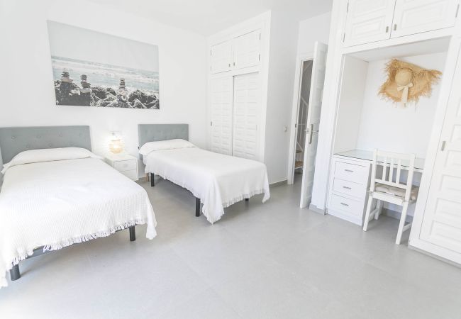 Casa adosada en Nerja - .LA HACIENDA 36 NERJA