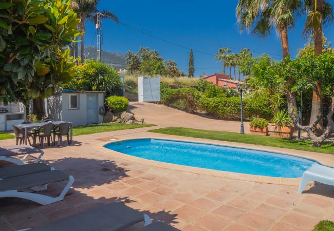 Cottage in Alhaurin de la Torre - Cubo's Finca Los Ciruelos