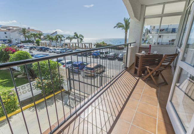 Apartment in Nerja - .Carabeo 3 dorm. Nerja