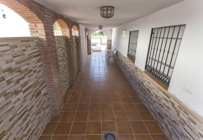 Villa in Nerja - Villa Vallao Nerja