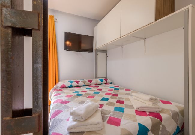 Bedroom of this apartment in Benalmádena