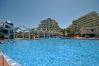 Community pool of this apartment in Benalmádena