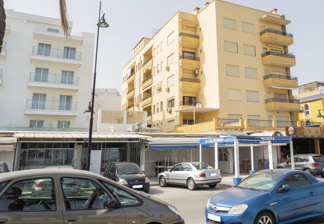 Surroundings of this apartment in Torremolinos