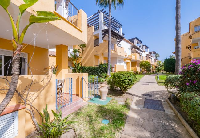 Apartment in Marbella - Cubo's Beach & Golf Marbella