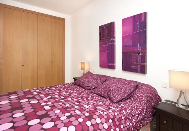 Bedroom of this apartment in Fuengirola