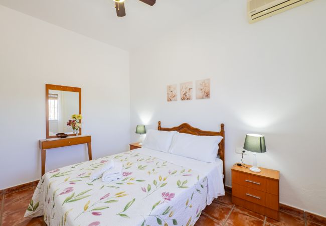 Cottage in Alhaurin de la Torre - Cubo's Finca La Viña Angulo