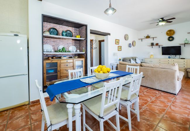 Cottage in Alhaurin de la Torre - Cubo's Finca La Viña Angulo