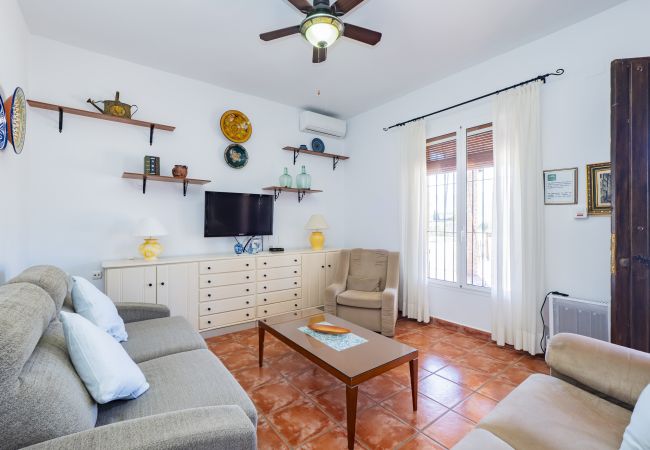 Cottage in Alhaurin de la Torre - Cubo's Finca La Viña Angulo