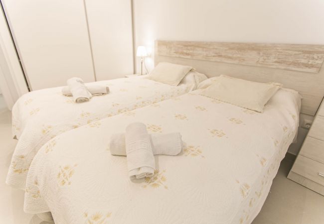 Apartment in Nerja - Carabeo 2 dorm. Nerja