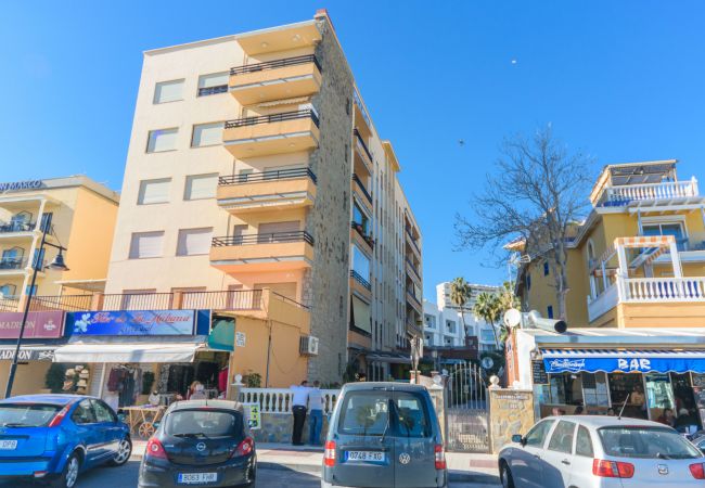 Surroundings of this apartment in La Carihuela