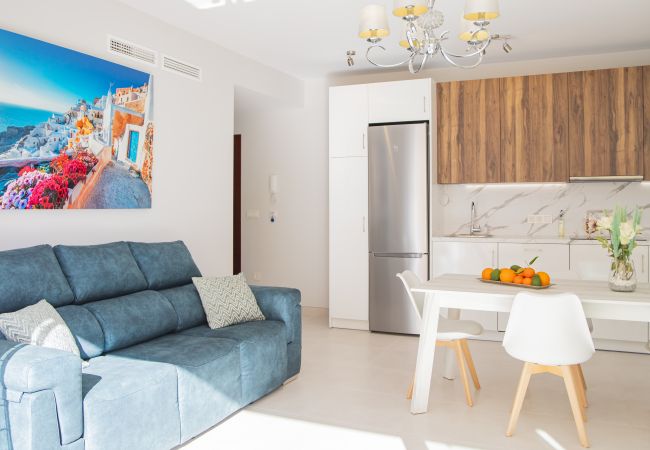 Apartment in Torremolinos - Cubo's Apartamento 3I Perla del Sol