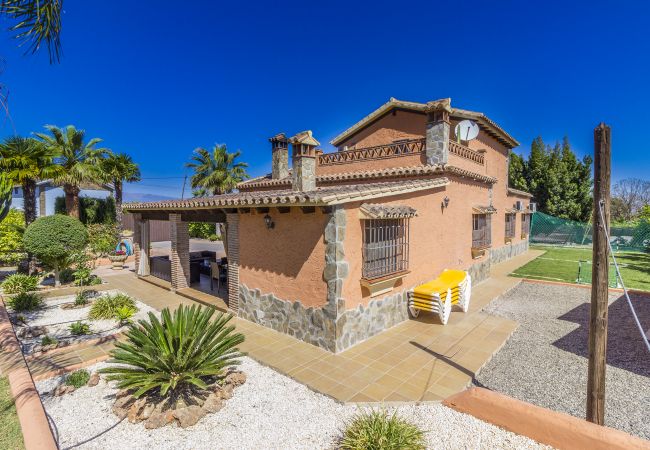 Villa in Alhaurín el Grande - Cubo's Villa Family