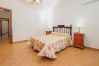 Bedroom of this country house in Alhaurín el Grande