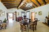 Dining room of this farm in Alhaurín el Grande