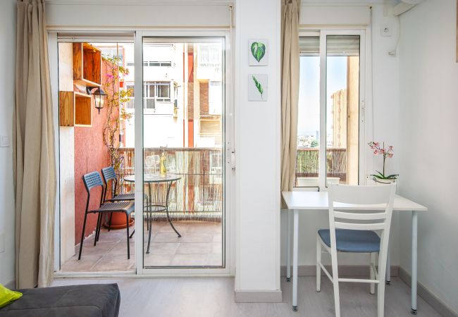 Living room of this apartment in Benalmádena