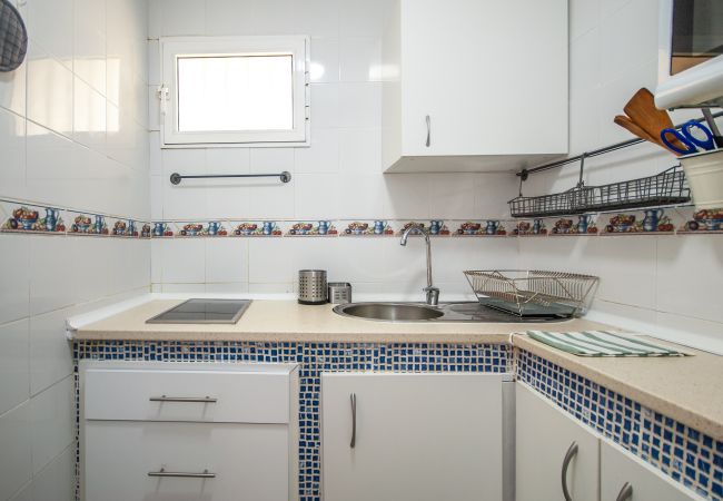 Kitchen of this apartment in Benalmádena