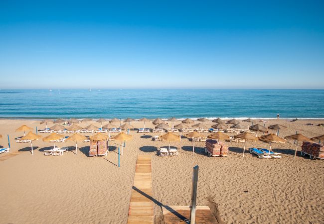 Beach near this apartment in Benalmádena