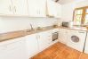 Kitchen of this rural house in Alhaurín el Grande