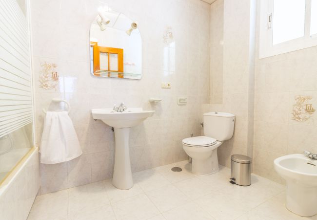 Bathroom of this luxury estate in Alhaurín el Grande