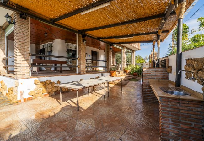 Cottage in Alhaurín el Grande - Cubo's Casa Rural Tirado & Heated Pool