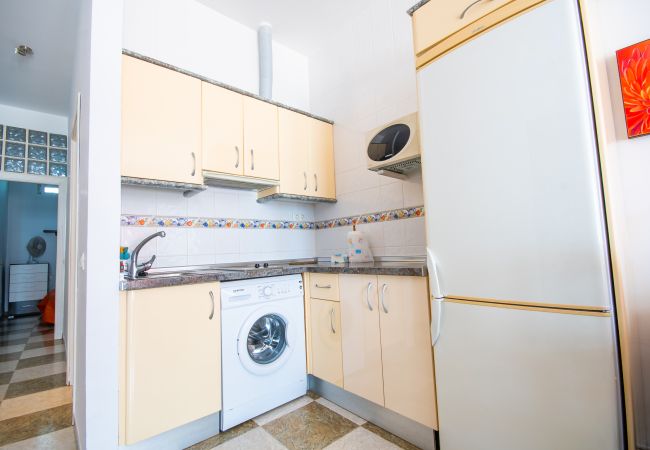 Kitchen that has this apartment in Fuengirola