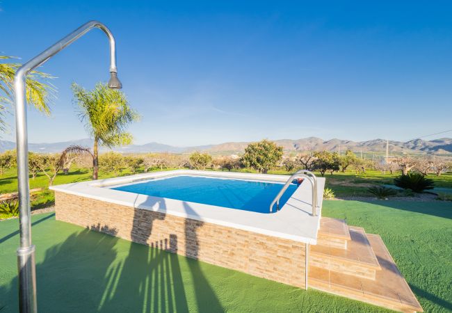 Cottage in Alhaurin de la Torre - Cubo's Finca La Higuera