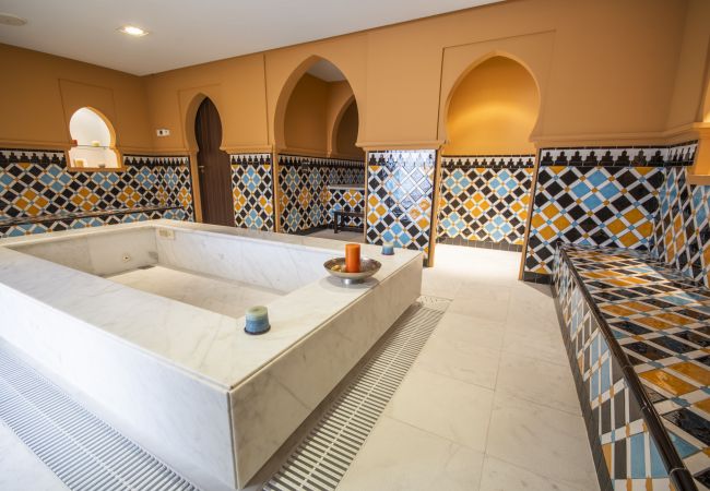 Hammam of this luxury house in the center of Alhaurín el Grande