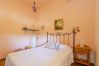 Bedroom of this country house in Alhaurín el Grande