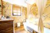 Bathroom of this farm in Alhaurín el Grande