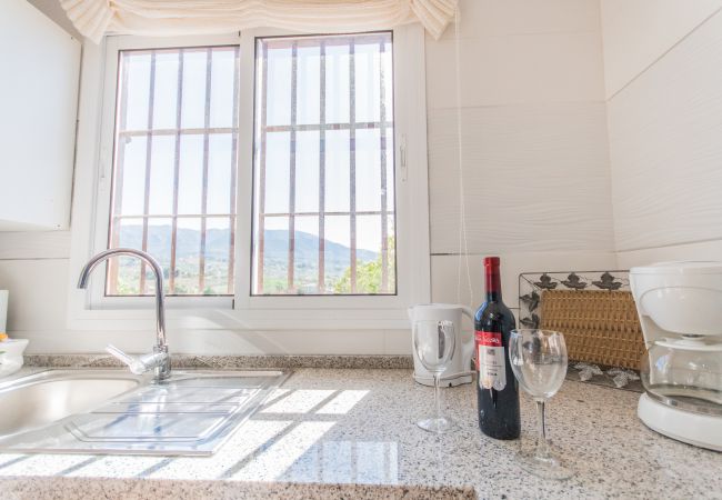 Kitchen of this rural house in Alhaurín el Grande