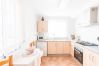 Kitchen of this rural house in Alhaurín el Grande