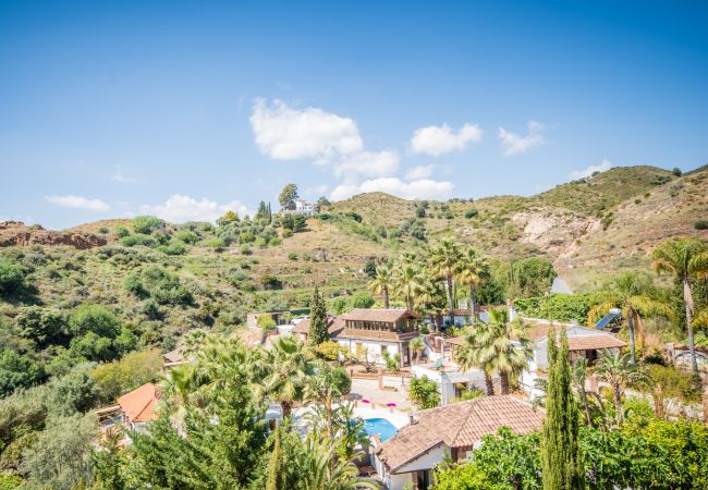 Views of this rural apartment in Mijas Pueblo