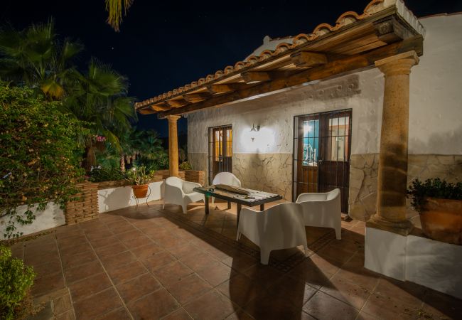 Terrace of this rural apartment in Mijas Pueblo