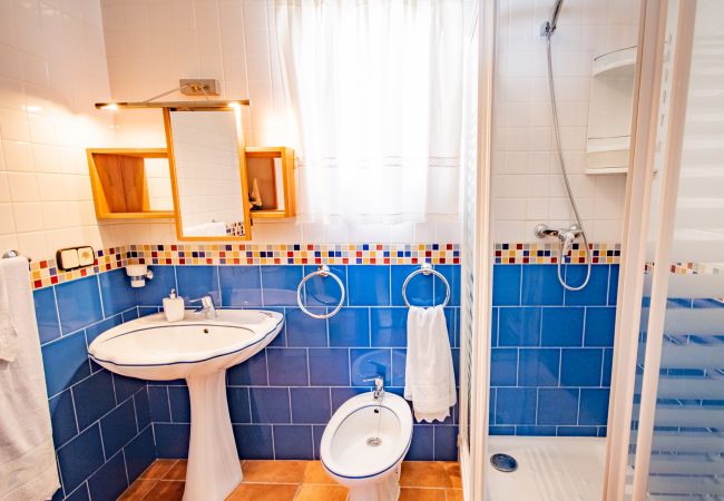 Bathroom of this country house in Alhaurín el Grande