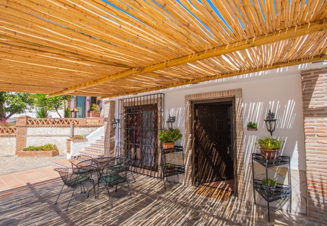 Terrace of this rural apartment in Mijas Pueblo