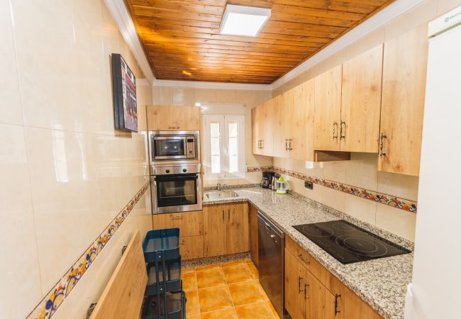 Kitchen of this rural house in Alhaurín el Grande