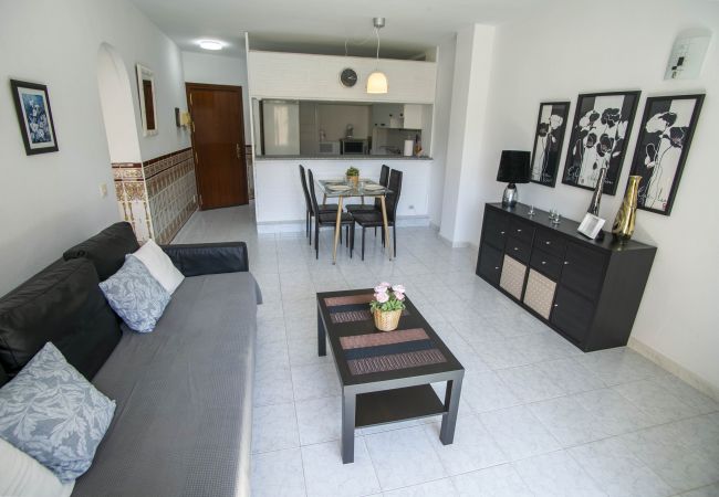 Apartment in Nerja - Apartmento Corona Nerja