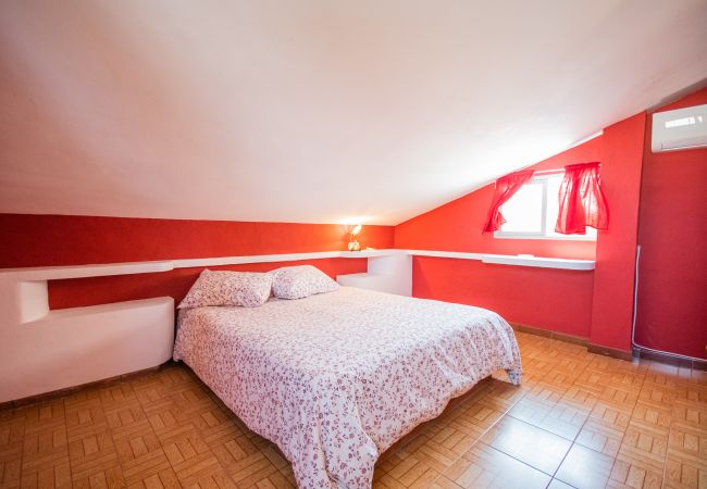 Bedroom of this house in Alhaurín de la Torre