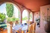 Terrace of this house in Alhaurín de la Torre