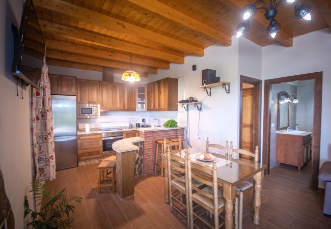 Dining room of this farm in Alhaurín el Grande